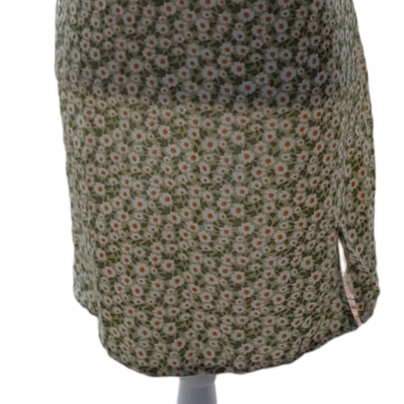 NWOT Perfect Summer Dress #2 Spaghetti Straps Zip Back Daisies Pattern L… - Picture 11 of 13